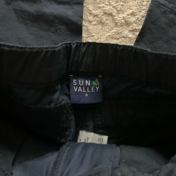 3 for $25 🛍 / Sun Valley Snow Suit Snow Pants (Two Sizes available)! ⛄️ - Picture 3 of 6